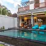Villa Hitam Putih Legian Bali
