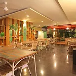 Spazzio Bali Hotel