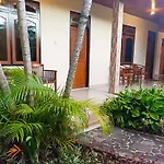 Kusnadi Hotel