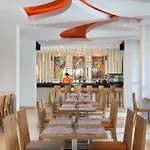 Harris Hotel Raya Kuta Bali