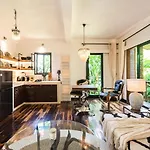 Wu Wei Ubud - Luxurious Boutique Sanctuary