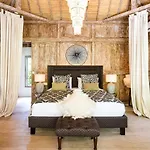 Wu Wei Ubud - Luxurious Boutique Sanctuary