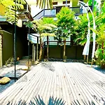 Widya Luxury House