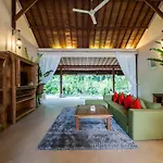 Luxury 3Br Infinity Jungle View Aashaya Villa Ubud