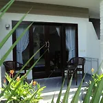 De Dukuh Guest House