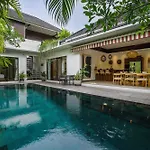 Frangipani Villa Mawe At Berawa