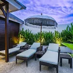 Frangipani Villa Mawe At Berawa