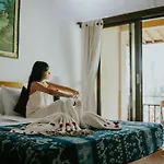 Jati 3 Bungalows And Spa