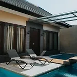 Luxotic Private Villa And Resort