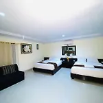 Dedy Beach Inn