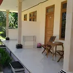 Medori Putih Homestay
