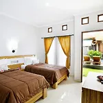 Tanjung Sari Inn
