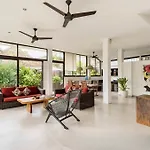 Villa Surga