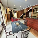 Ramantika Sunset Bay