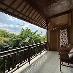 Saren Indah Hotel