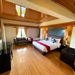 The Tandibayang Hotel & Villas