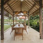 Tropical Villa Indah