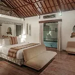 Villa Avalon