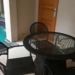 Taman Rosani Hotel & Villa