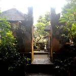 Manik House