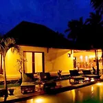 Villa Junjungan Resort Pool & Spa