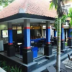 Taman Tirta Ayu Pool And Mansion