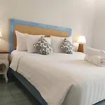 Jukung Guest House