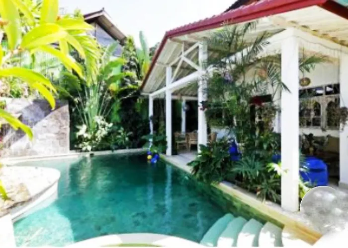 Blue Lagoon 5 Bedrooms Villa