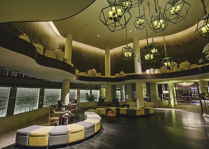 Bali Paragon Resort Hotel