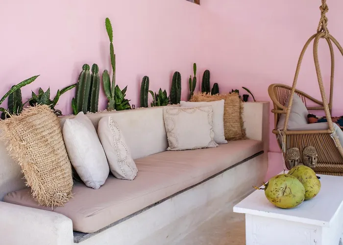 Mahi Mahi Villa & Suites