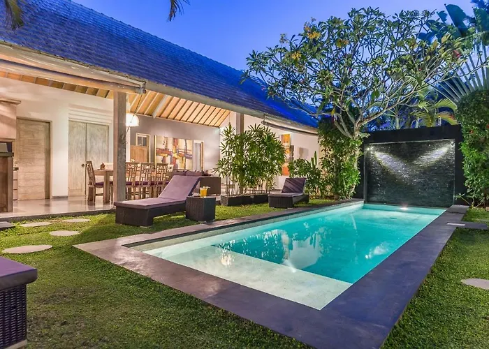 Villa Nuri Merah 1