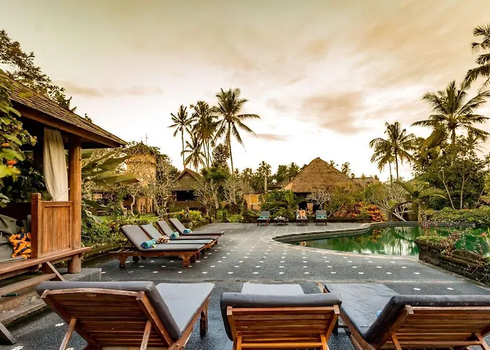 Tanah Merah Art Resort By Agata