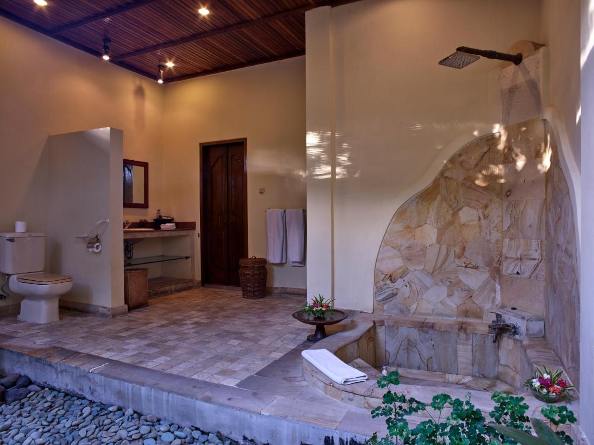 Rumah Bali 4*