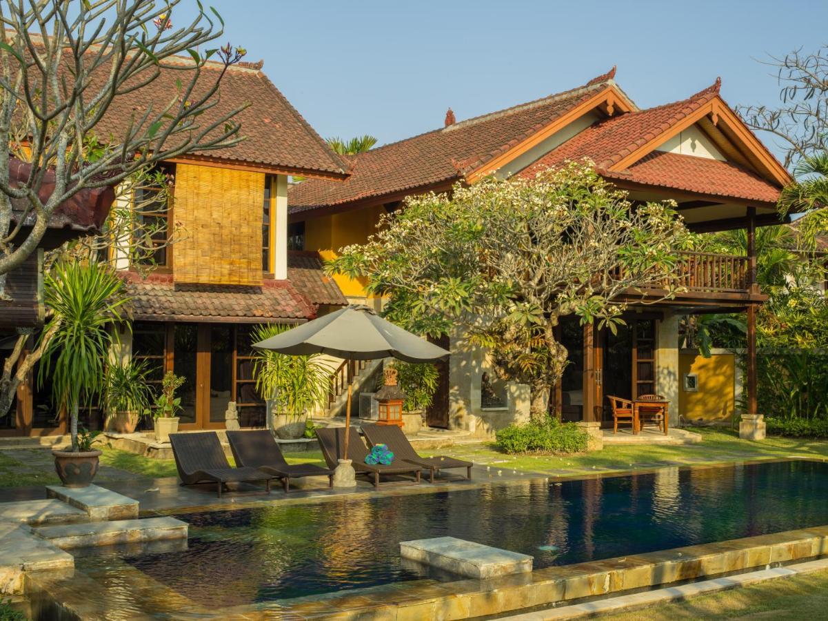 Rumah Bali 4*