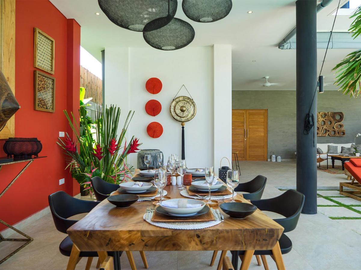 Beachside Villas - 3 Minute Walk To Batu Belig Villa Canggu (Bali)