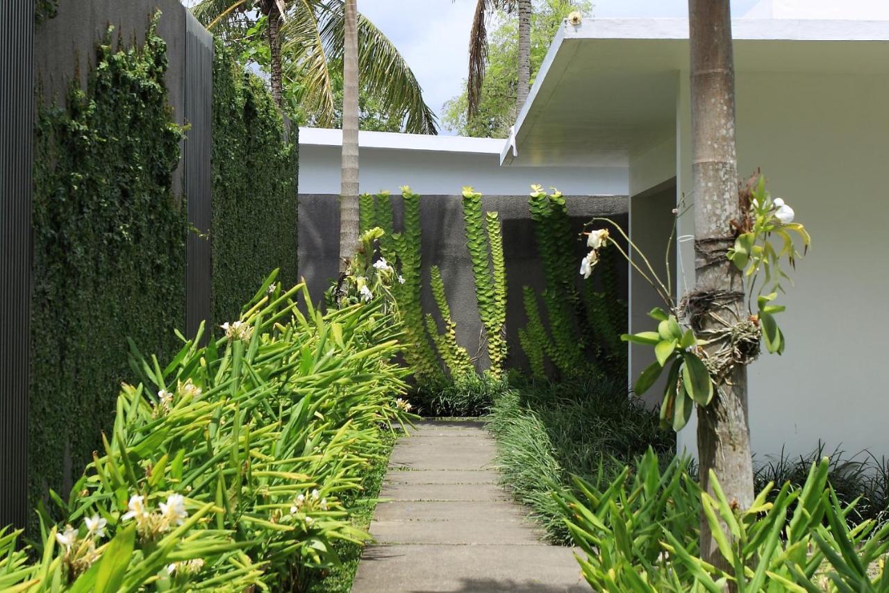 Aria Villa *
