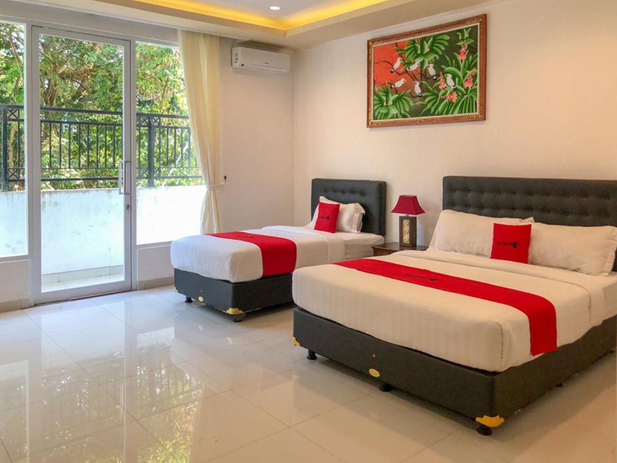 Hotel Reddoorz Near Dreamland 2*