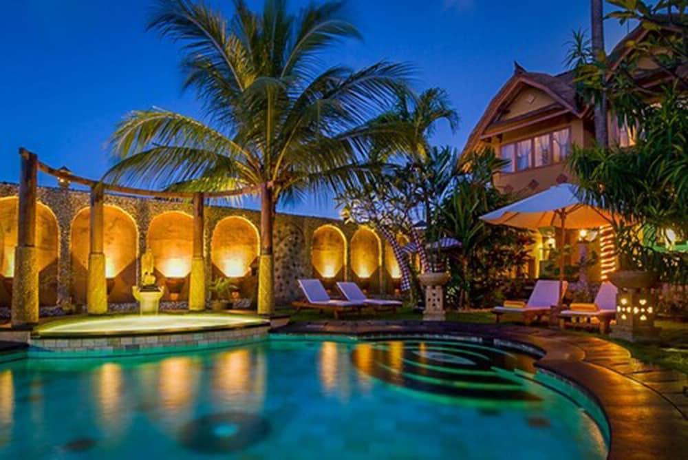 Puri Madawi Resort 3*
