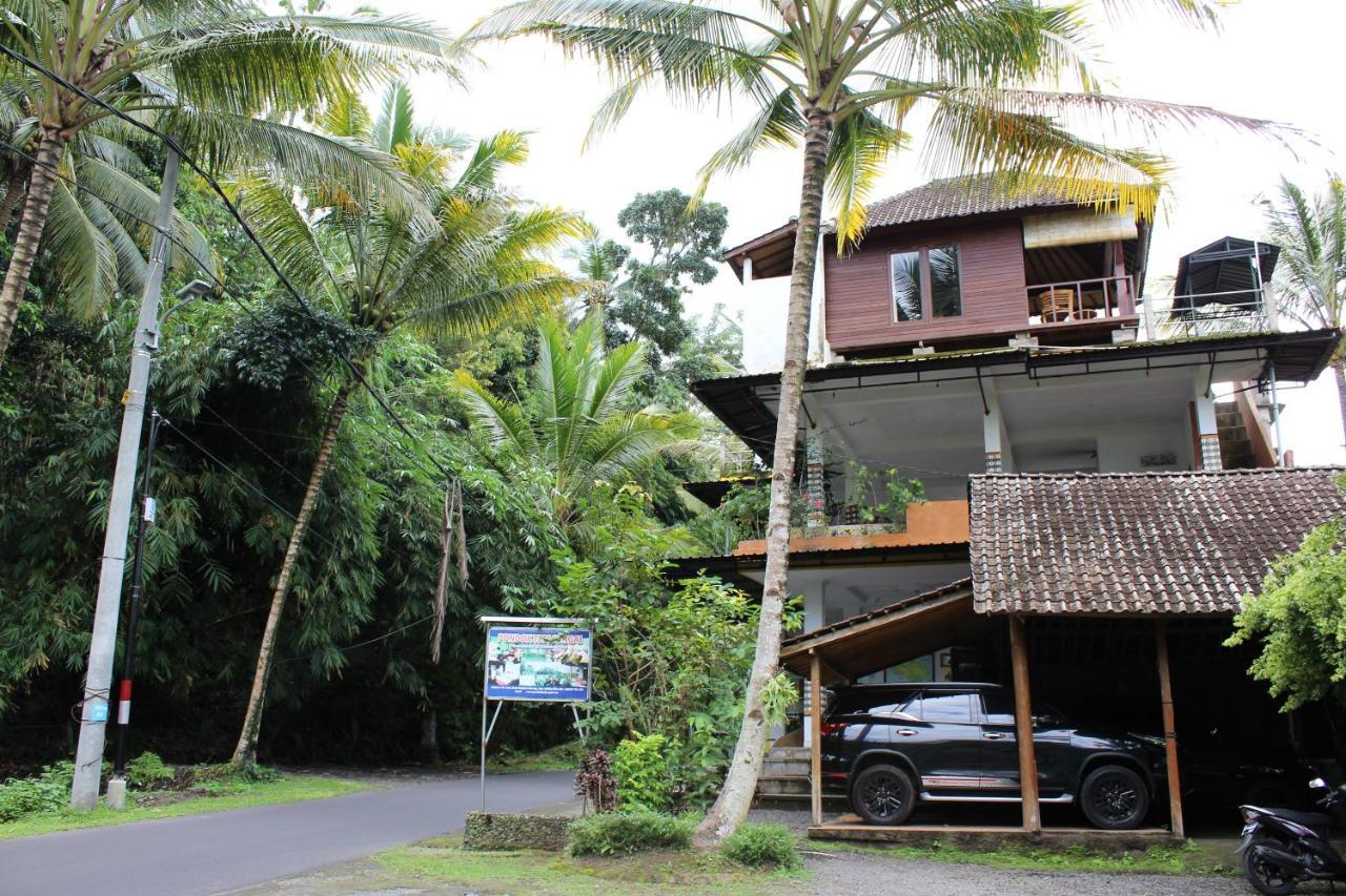 Tepi Sungai Guest house