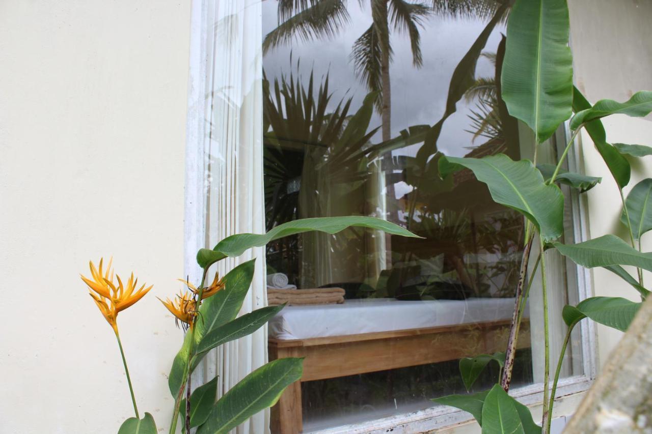 Tepi Sungai Guest house