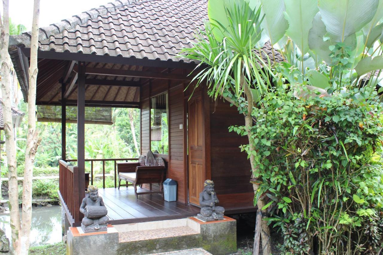 Tepi Sungai Guest house 3*