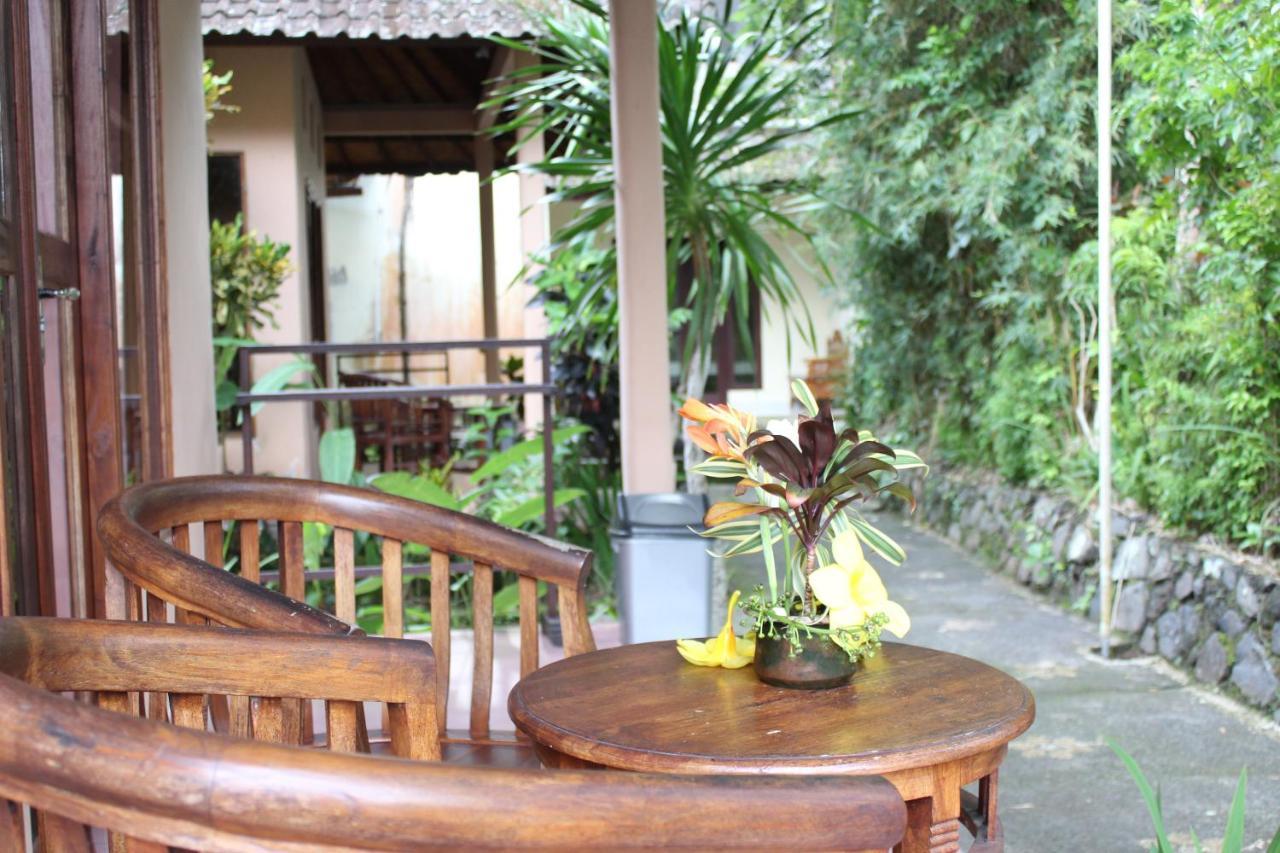 Tepi Sungai Guest house