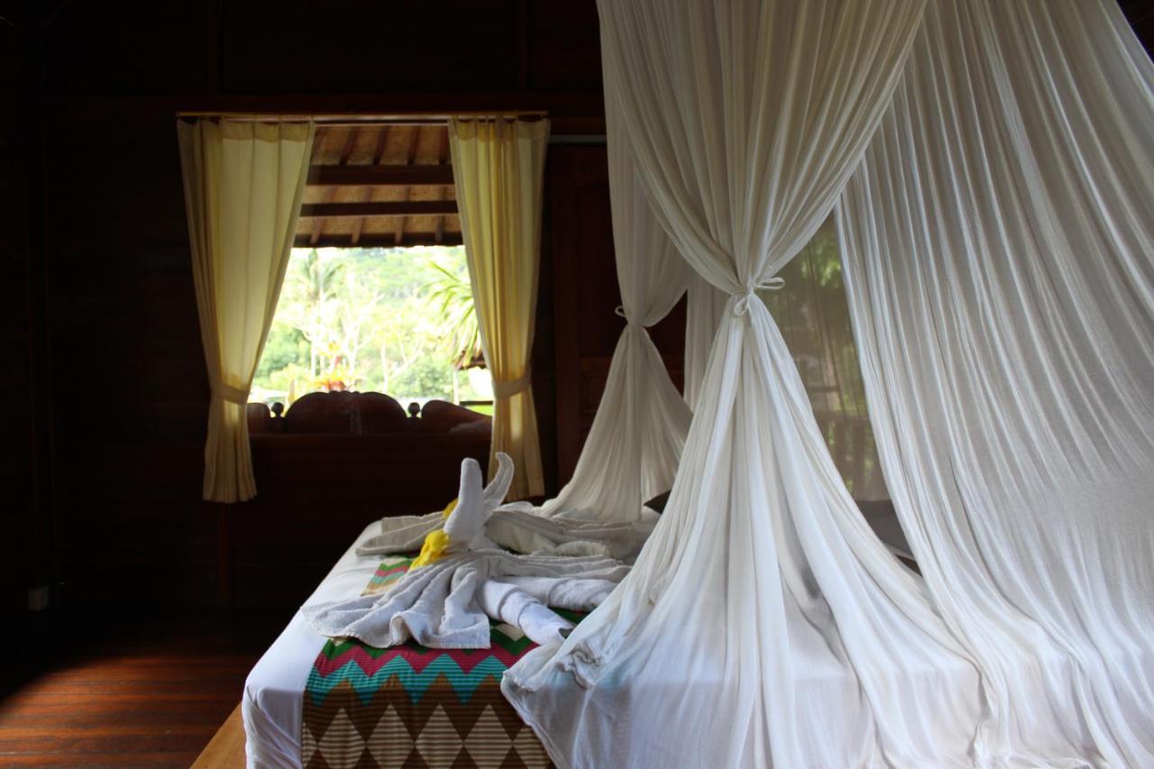 Tepi Sungai Guest house