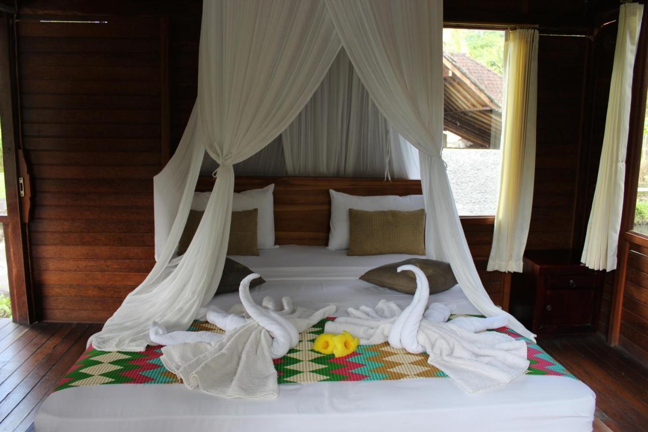Tepi Sungai Guest house