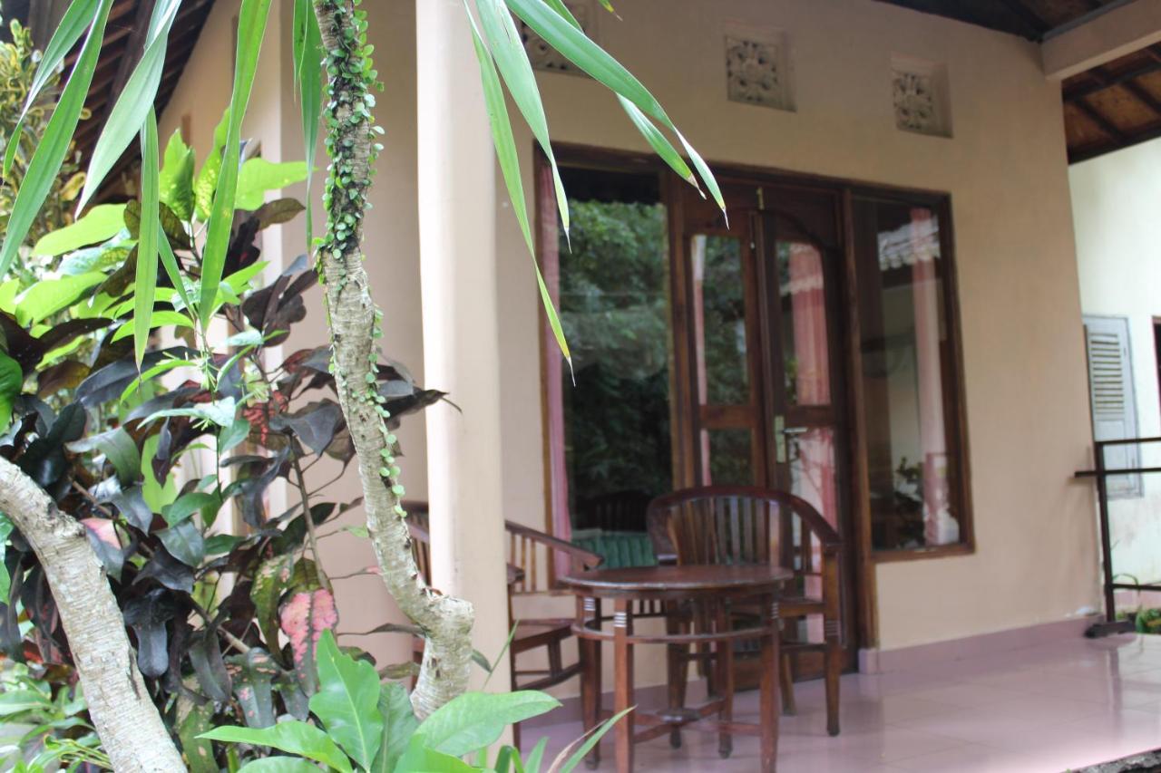 Tepi Sungai Guest house 3*