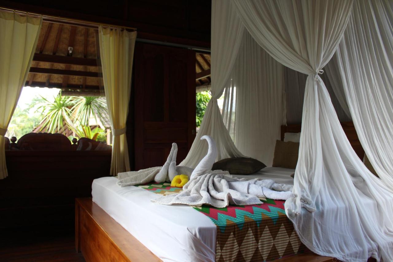 Tepi Sungai Guest house