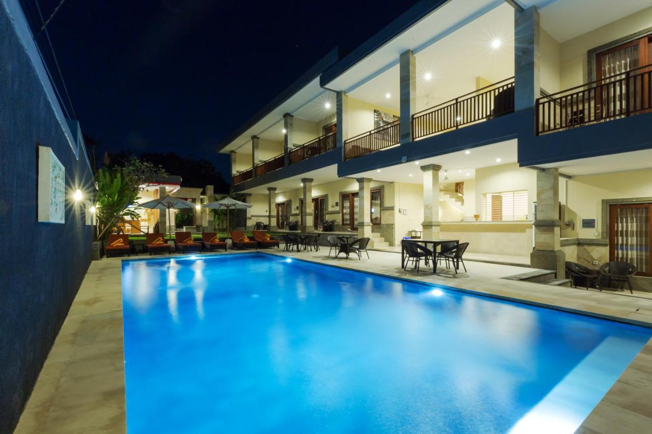 Kubu Petitenget Seminyak (Bali)