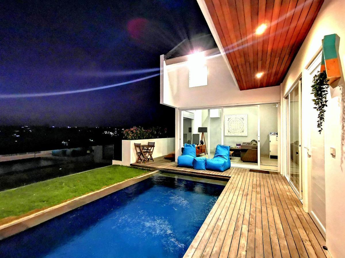 Aurelia Uluwatu (Bali)