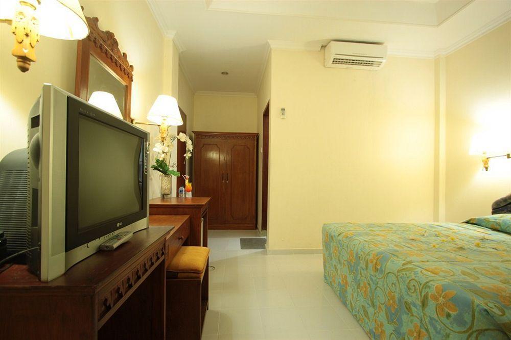 Bakung Sari 3*