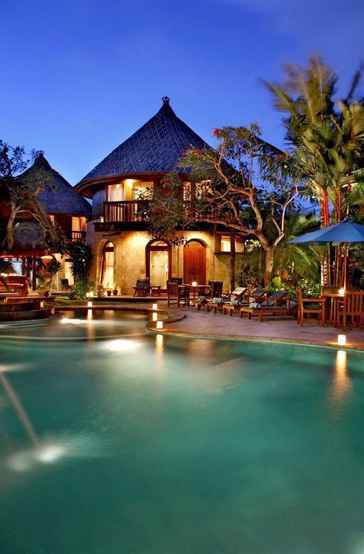Dewani Holiday park 4*
